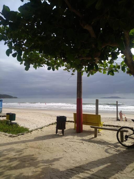 Apto 80M Da Praia Grande Vista Mar! Governador Celso Ramos Buitenkant foto